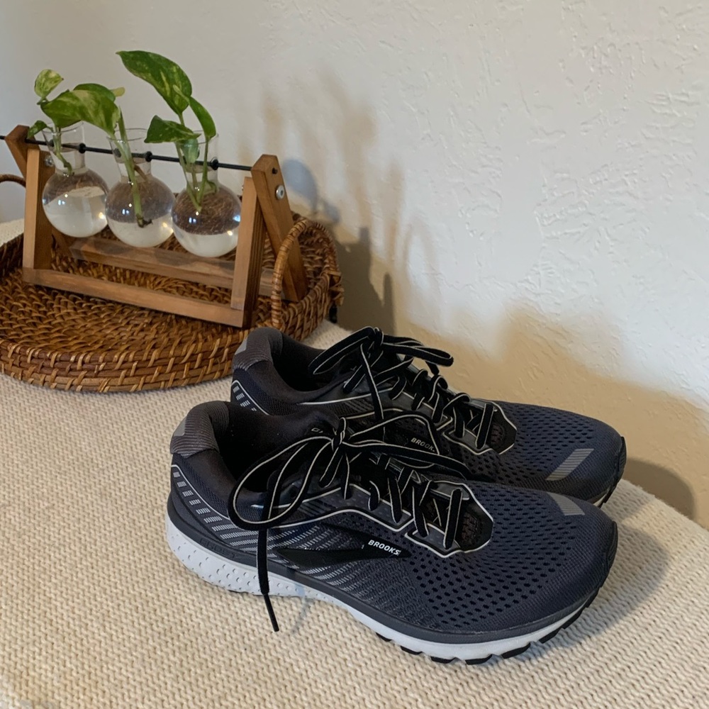 Brooks Ghost 12 EUC